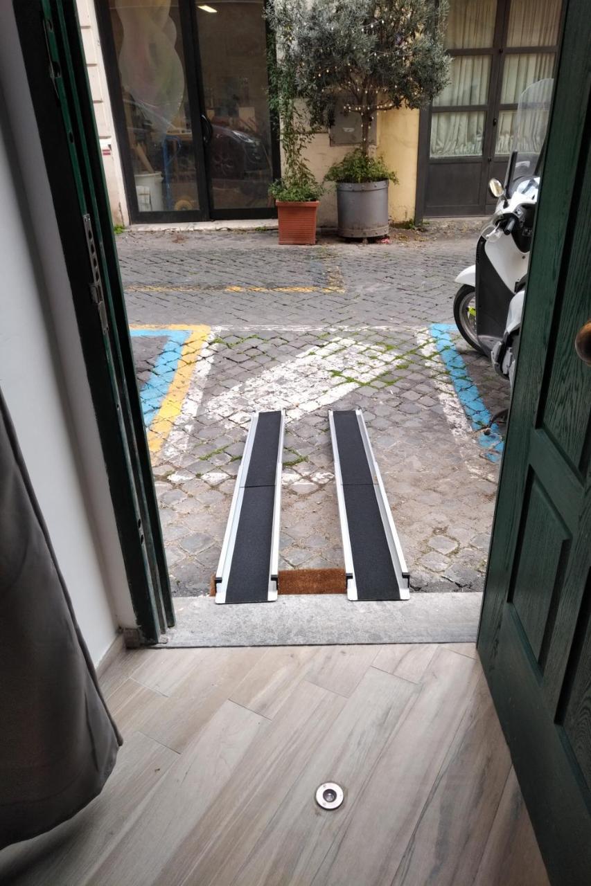 Flatinrome Trastevere Deluxe Rooms - Green Patio Eksteriør billede